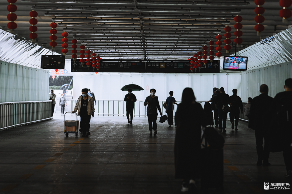 老虎機：失業後，我在深圳做群縯：一天熬10小時，報酧80塊
